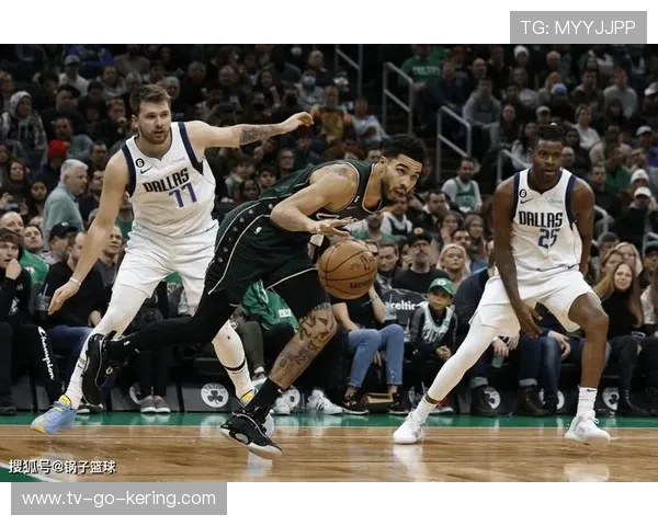 独行侠大战凯尔特人巅峰对决上演新赛季最强攻防较量